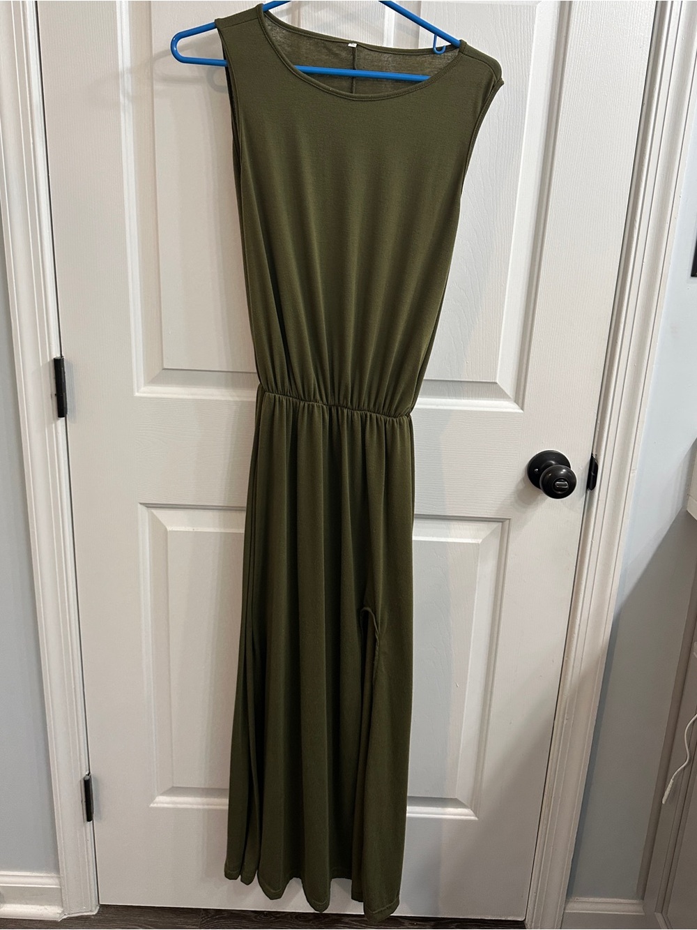 Sleeveless Olive Green Maxi Dress - Casual Women's Daywear